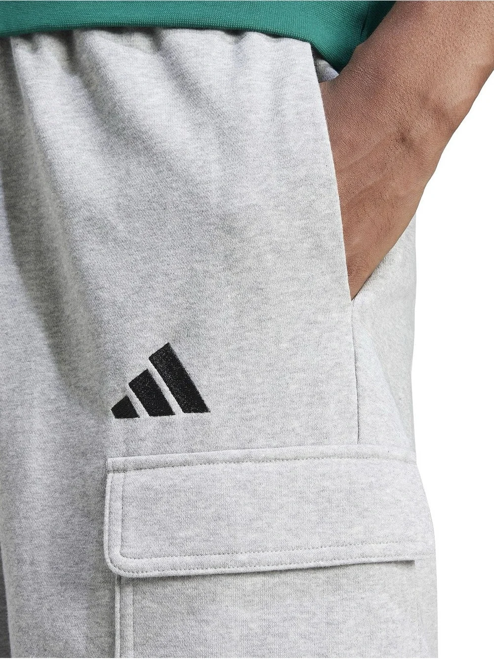 adidas essentials cargo